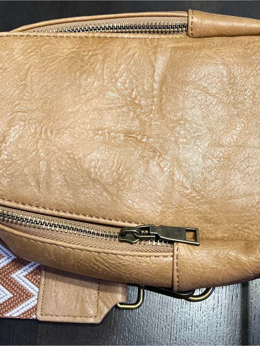 Pink Lily x Amber Massey Vegan Leather Sling Crossbody Bag - Camel - Like New - Picture 8 of 8